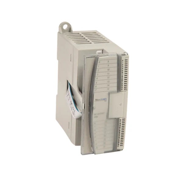 Allen-Bradley 1762-IQ32T, 32 digital inputs, 24V DC sink/source, 8 inputs per group, fits MicroLogix 1200/1400 PLCs.
