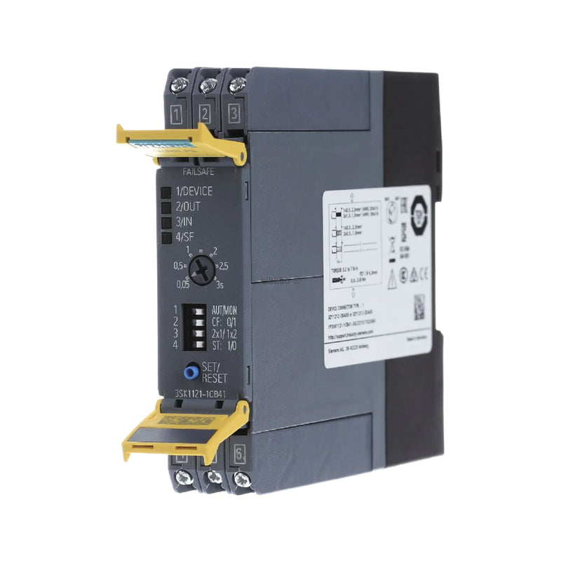 Siemens 3SK1121-1CB41 SIRIUS safety relay, industrial automation tool, 24V DC, 2NO 1NC contacts, operator safety