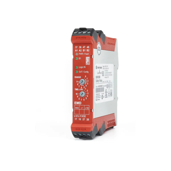 Allen-Bradley module 440R-EM4R2D offers four time-delayed safety outputs for effective control in systems.