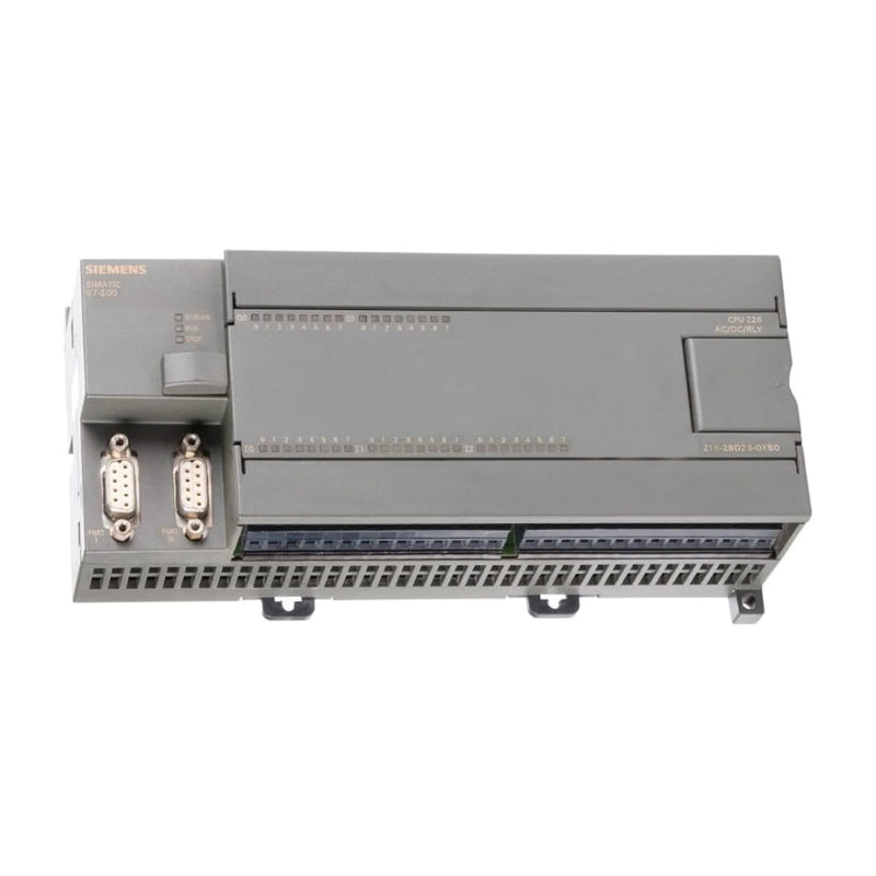 Siemens SIMATIC S7-200 CPU 226 with AC power and digital inputs for automation.