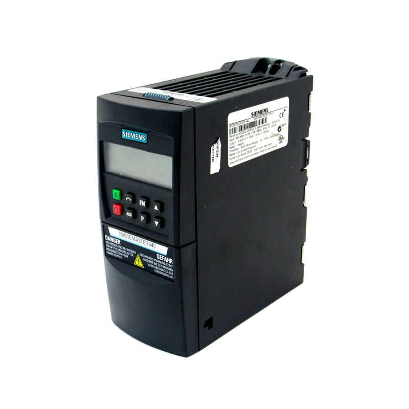 Siemens MICROMASTER 440 AC drive providing efficient motor control in industrial applications.