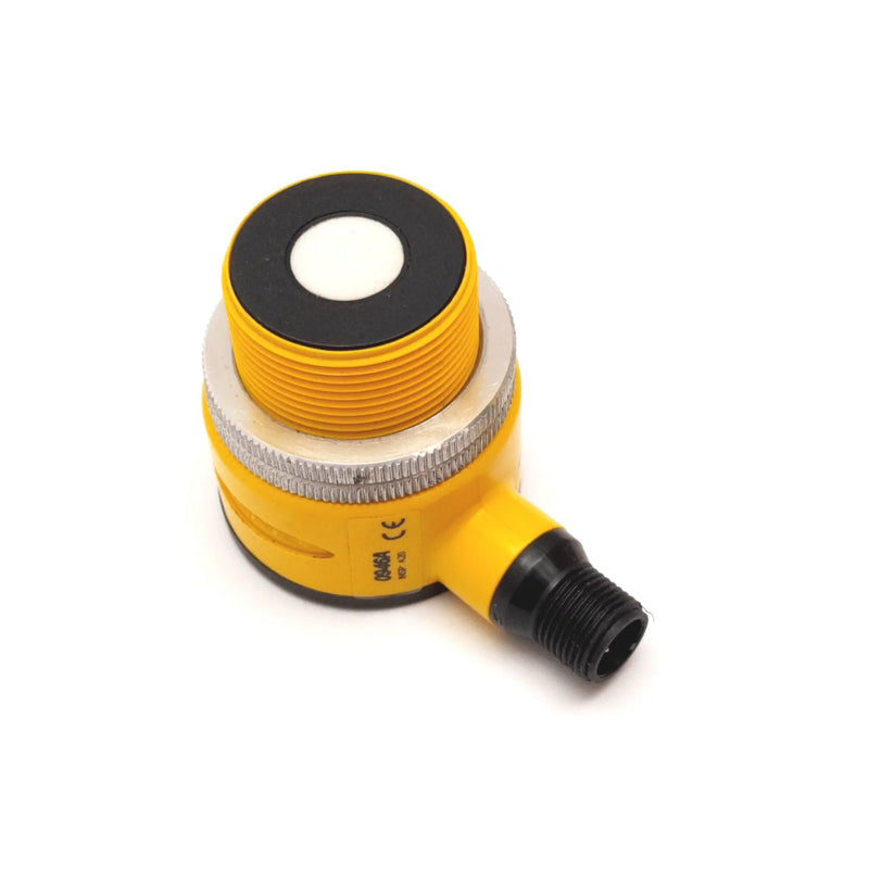 Banner T30UXUAQ8 sensor offers PNP output and IP67 protection for detecting objects in industrial settings.